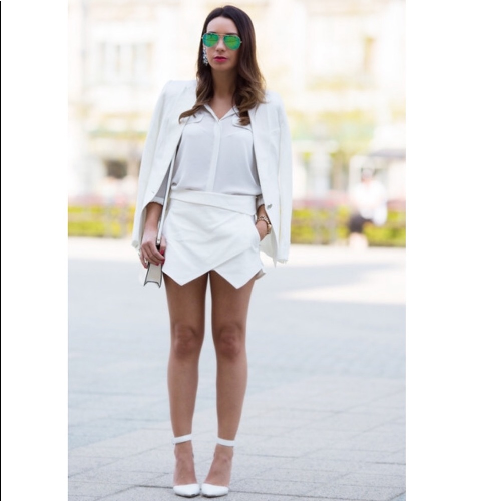 Zara White Skort